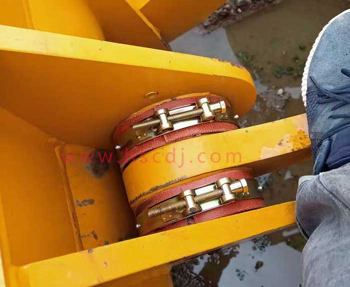 強(qiáng)力歐式喉箍安裝好的圖